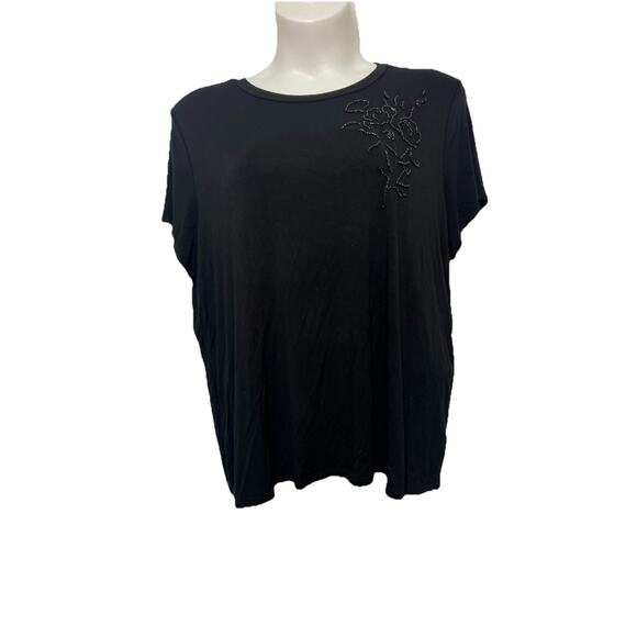 Torrid Women’s Plus Size 3/3X Super Soft Knits Beaded Rose Design Tee EUC - Picture 1 of 6